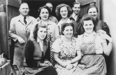 Company founder Friedrich Freek (left) surrounded by his first employees