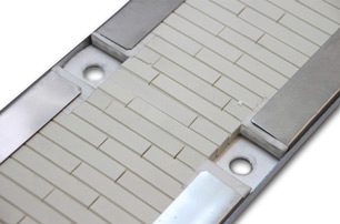 Ceramic links of a ceramic surface heating system [8 / 8]