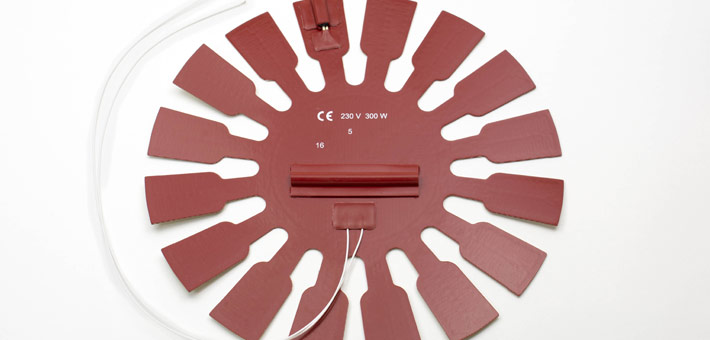 Silicone heater with limiter, pocket for capillary thermostat and PTFE-leads